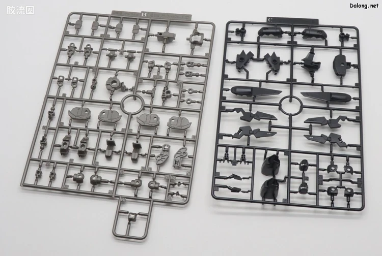 HGUC 普通版 h247 黑骑士小队 暴恶/楼陀罗(格里芬·阿尔巴莱斯特专用机) - 图片